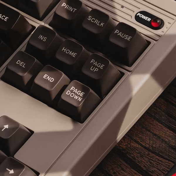8BitDo Retro87 - C64 Edition - DreamScapeGear