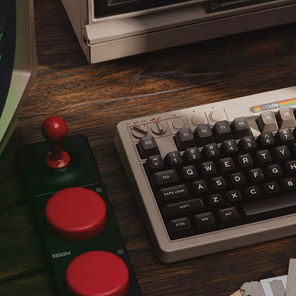 8BitDo Retro87 - C64 Edition - DreamScapeGear